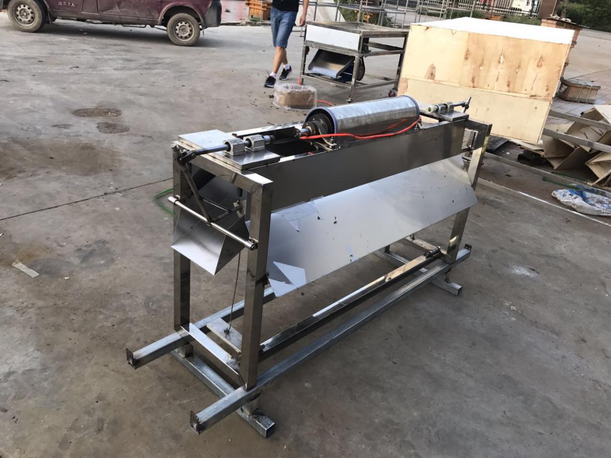 Semi-automatic Rotary Plate Multi-function Peeling Machine